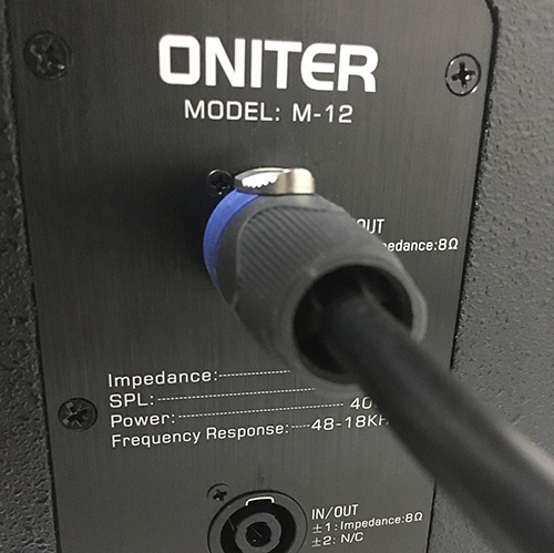 ONITER M-12專業音響背板圖.JPG