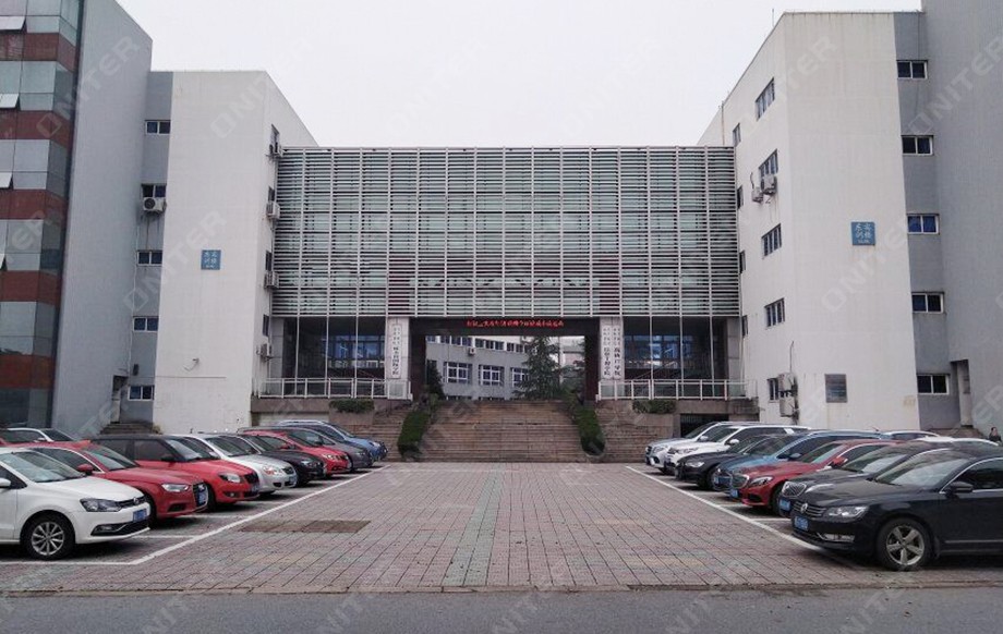11、金華職業技術學院建筑物.jpg