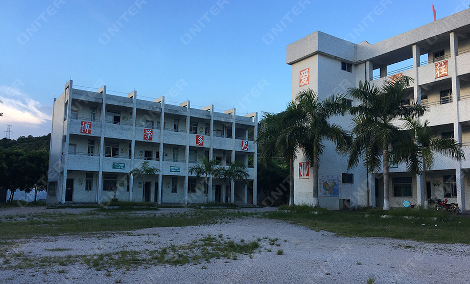 第一中學校園環境.jpg