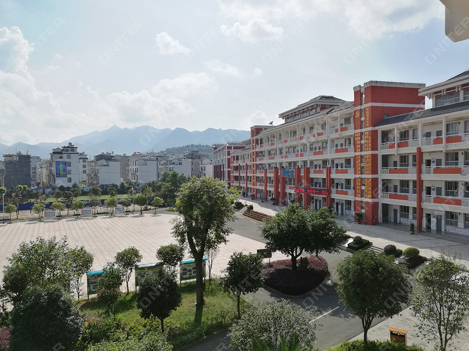 九龍小學校園美景.jpg