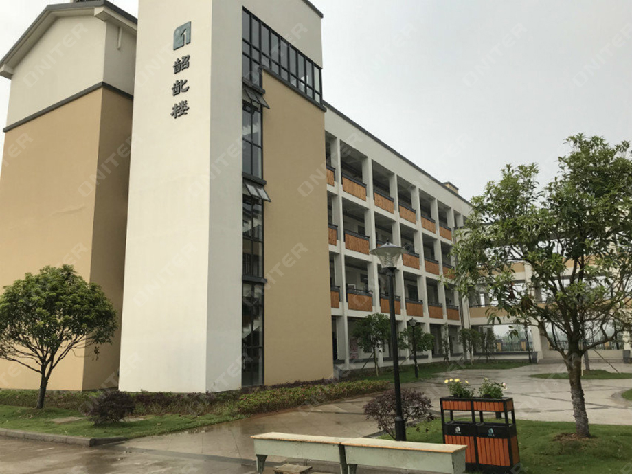 第二小學(xué)教學(xué)樓.jpg