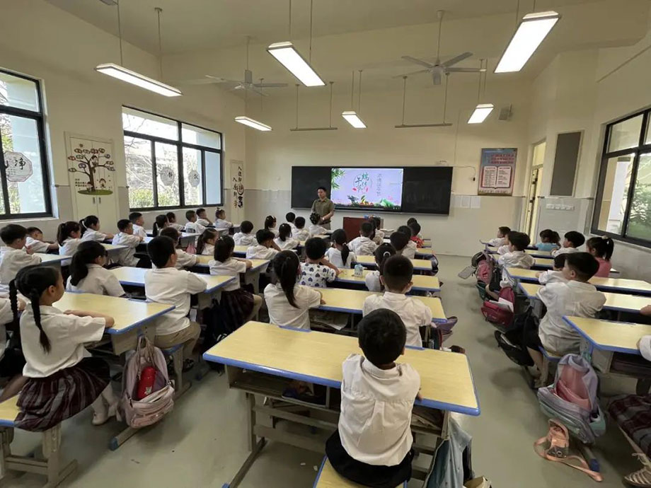 ONITER教室IP網絡音箱實拍-3.jpg