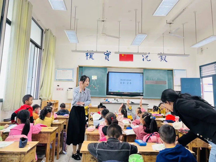 ONITER教室音箱應用實拍-3.jpg
