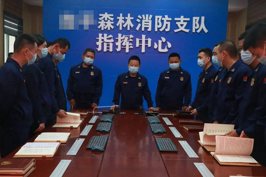 ONITER無(wú)紙化會(huì)議室實(shí)拍-5.jpg