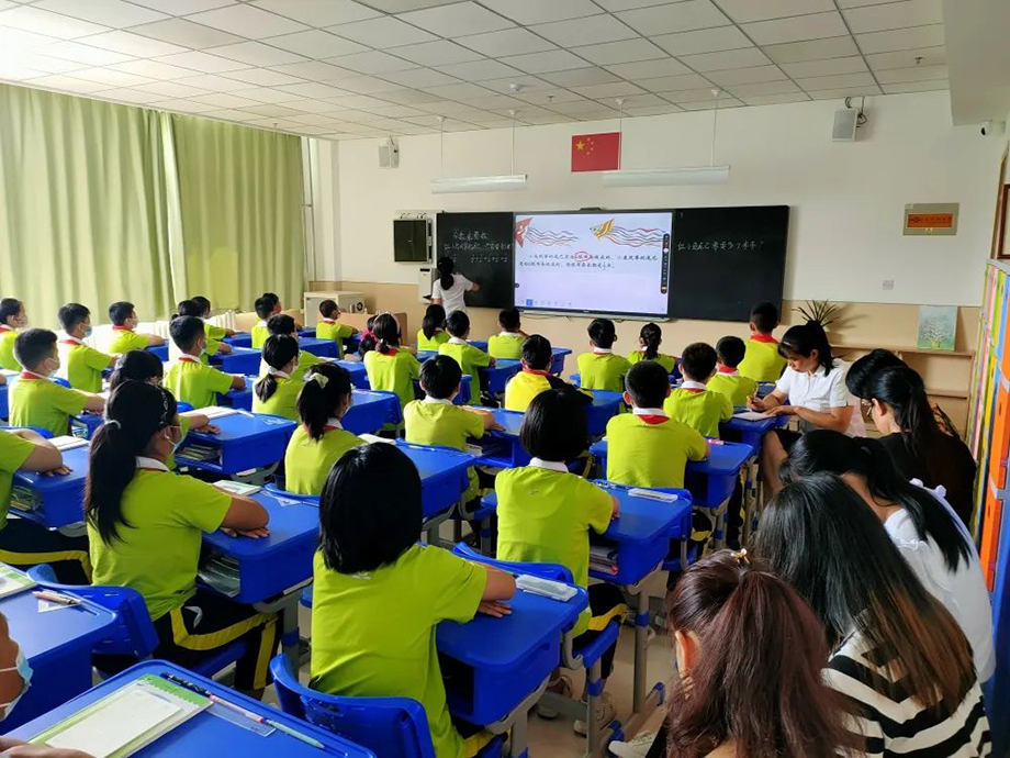 ONITER（歐尼特）IP網絡廣播系統教室應用實拍-3.jpg
