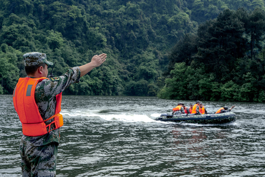 民兵訓練.jpg